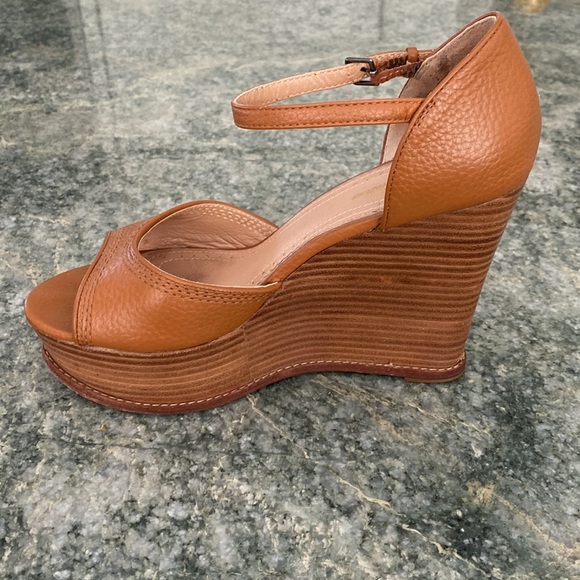 Tan Wedge Sandals — Brooks Brothers - Picture 2 of 9